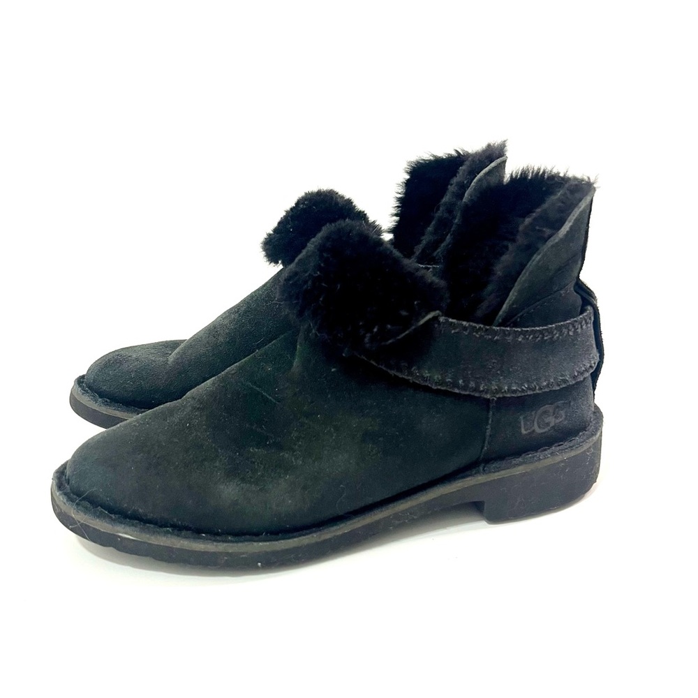 UGG McKay Ankle Boots Women’s 6.5 Black Suede Shearling Lined Strap Booties